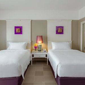 Laguna Twin Room